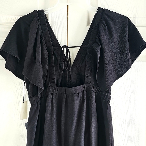 NWT Mila Mae Flutter Sleeve Tiered w Back Tie Maxi Dress Black Medium - Picture 9 of 14